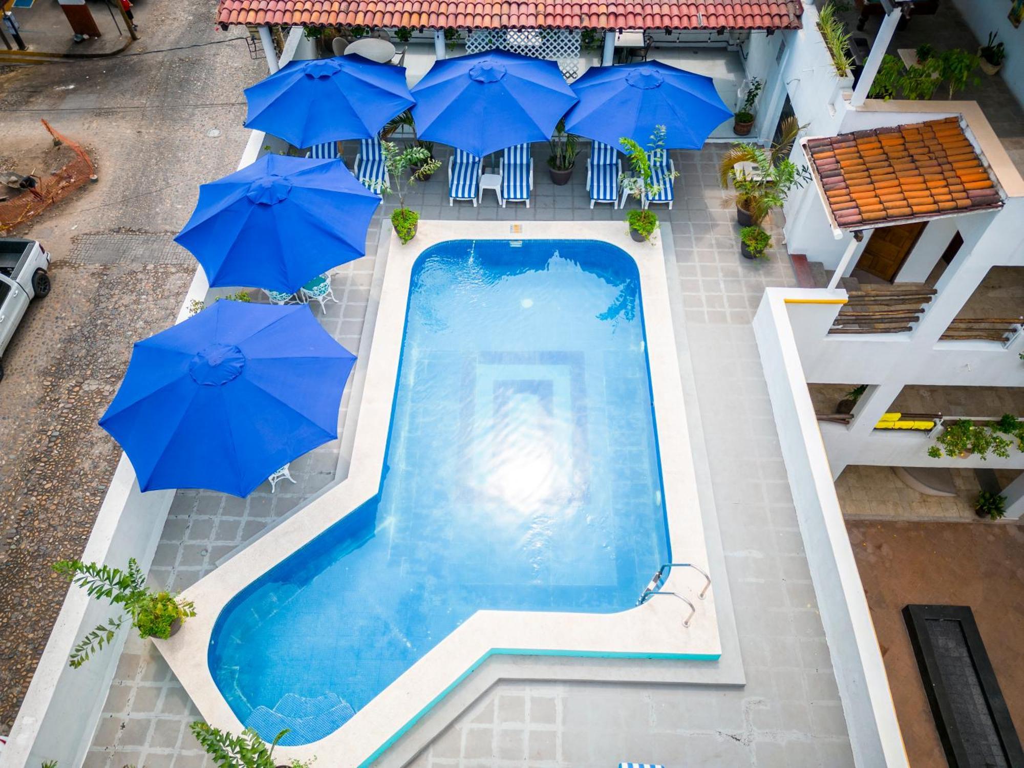 Hotel Pueblito Vallarta بويرتو فالارتا المظهر الخارجي الصورة